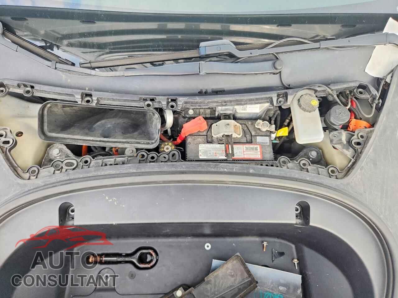 TESLA MODEL 3 2019 - 5YJ3E1EA5KF420296