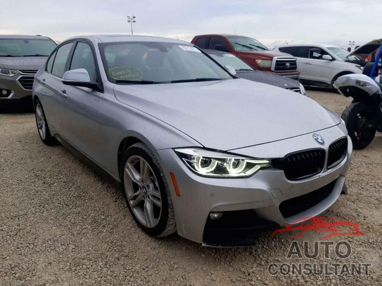 BMW 3 SERIES 2017 - WBA8B9G54HNU49714