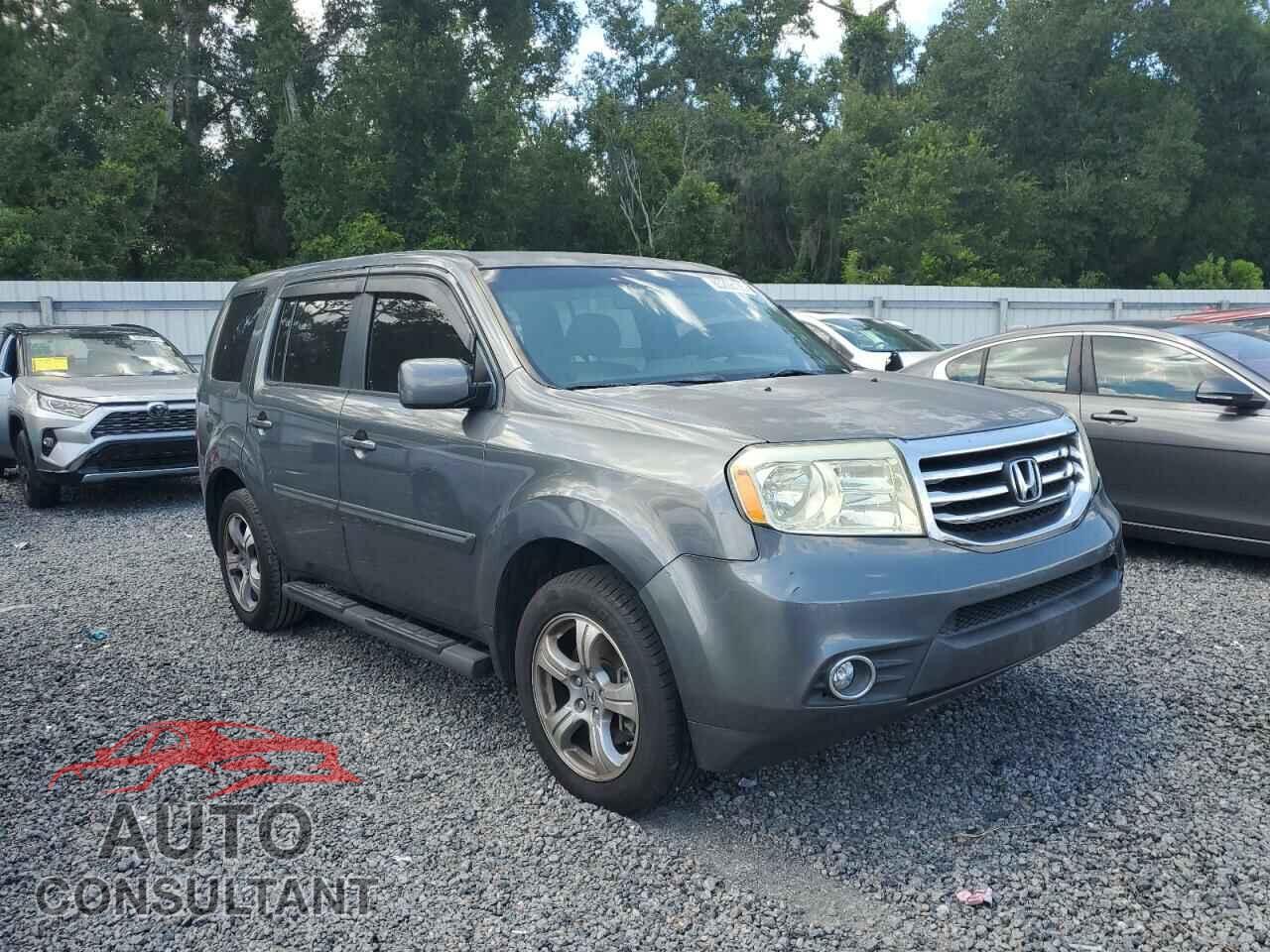 HONDA PILOT 2013 - 5FNYF3H42DB018162