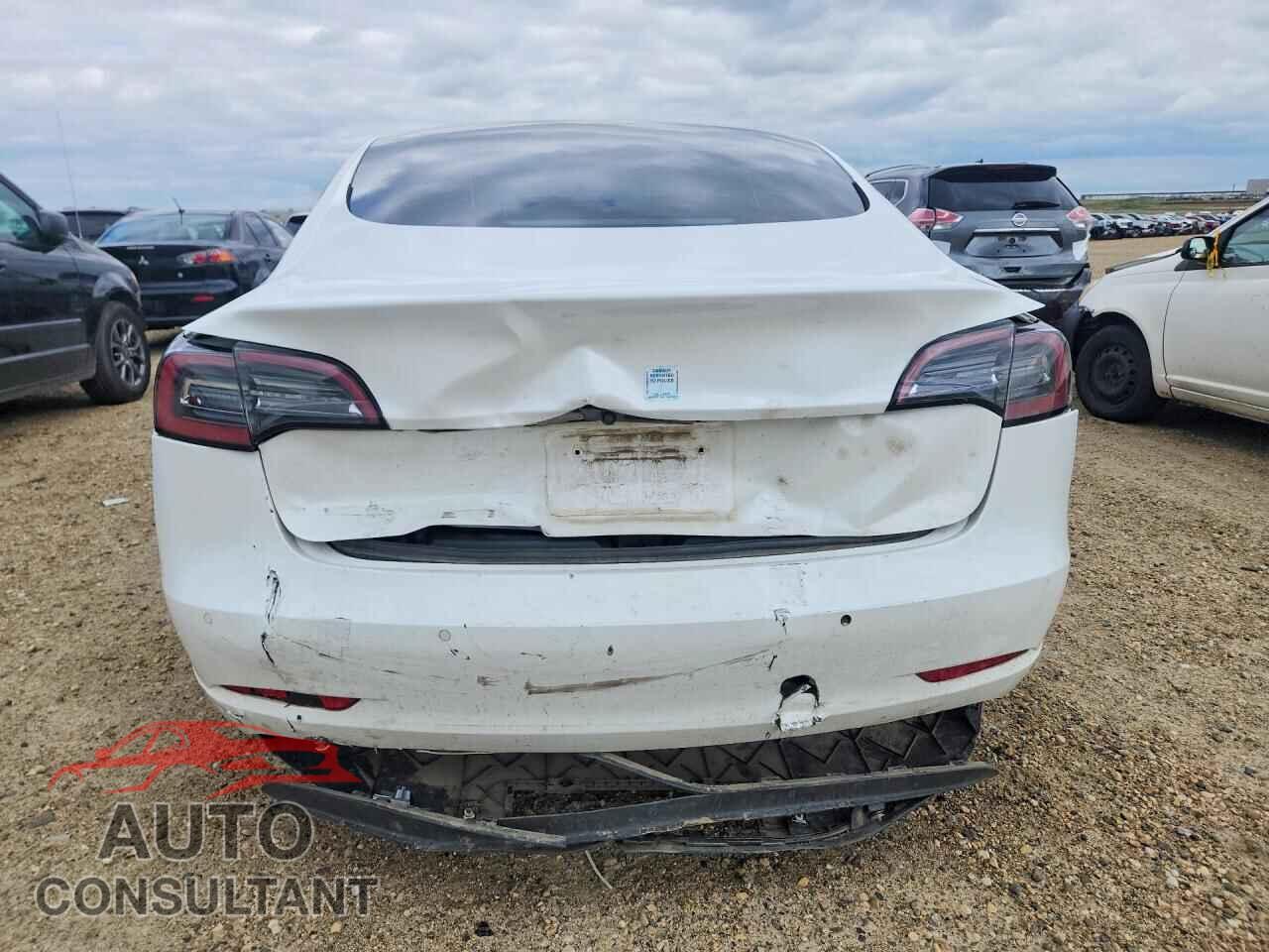 TESLA MODEL 3 2022 - 5YJ3E1EA0NF208782