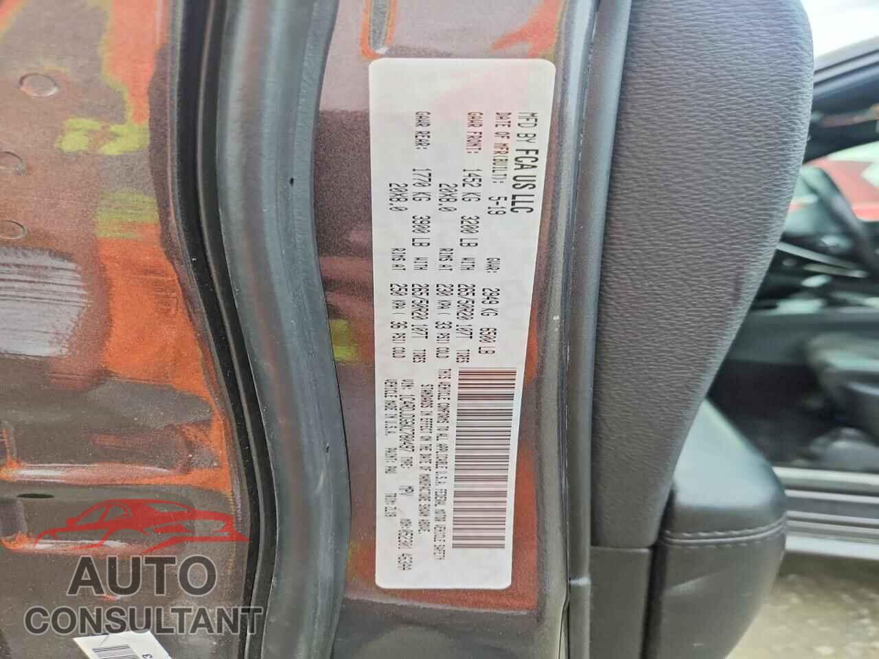 DODGE DURANGO 2019 - 1C4RDJDG6KC780497