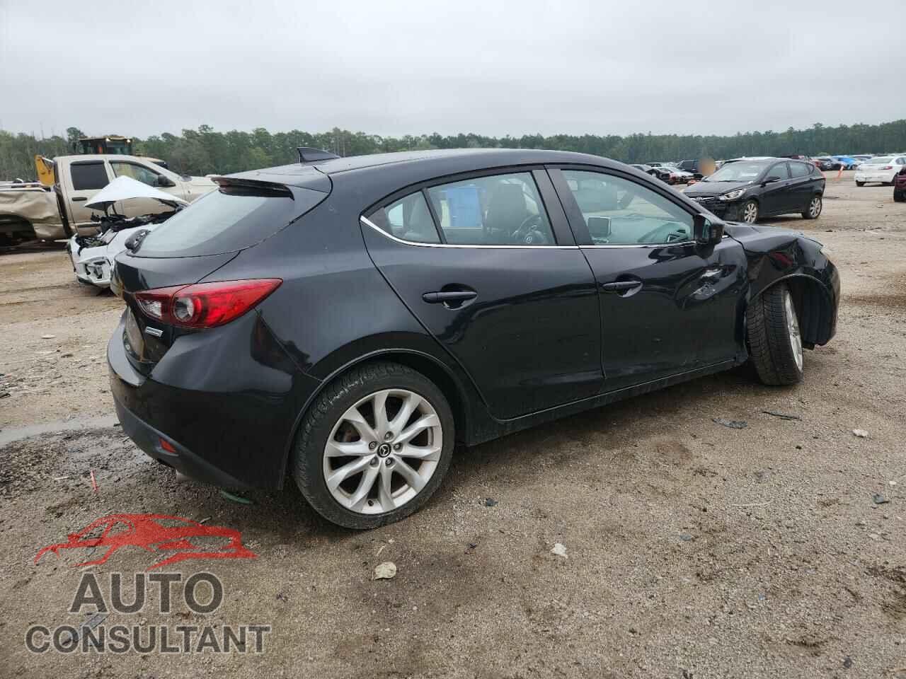 MAZDA 3 2016 - JM1BM1M38G1332585