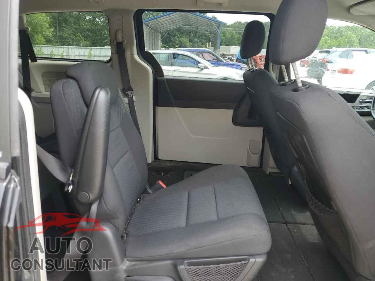DODGE CARAVAN 2010 - 2D4RN5D14AR211169