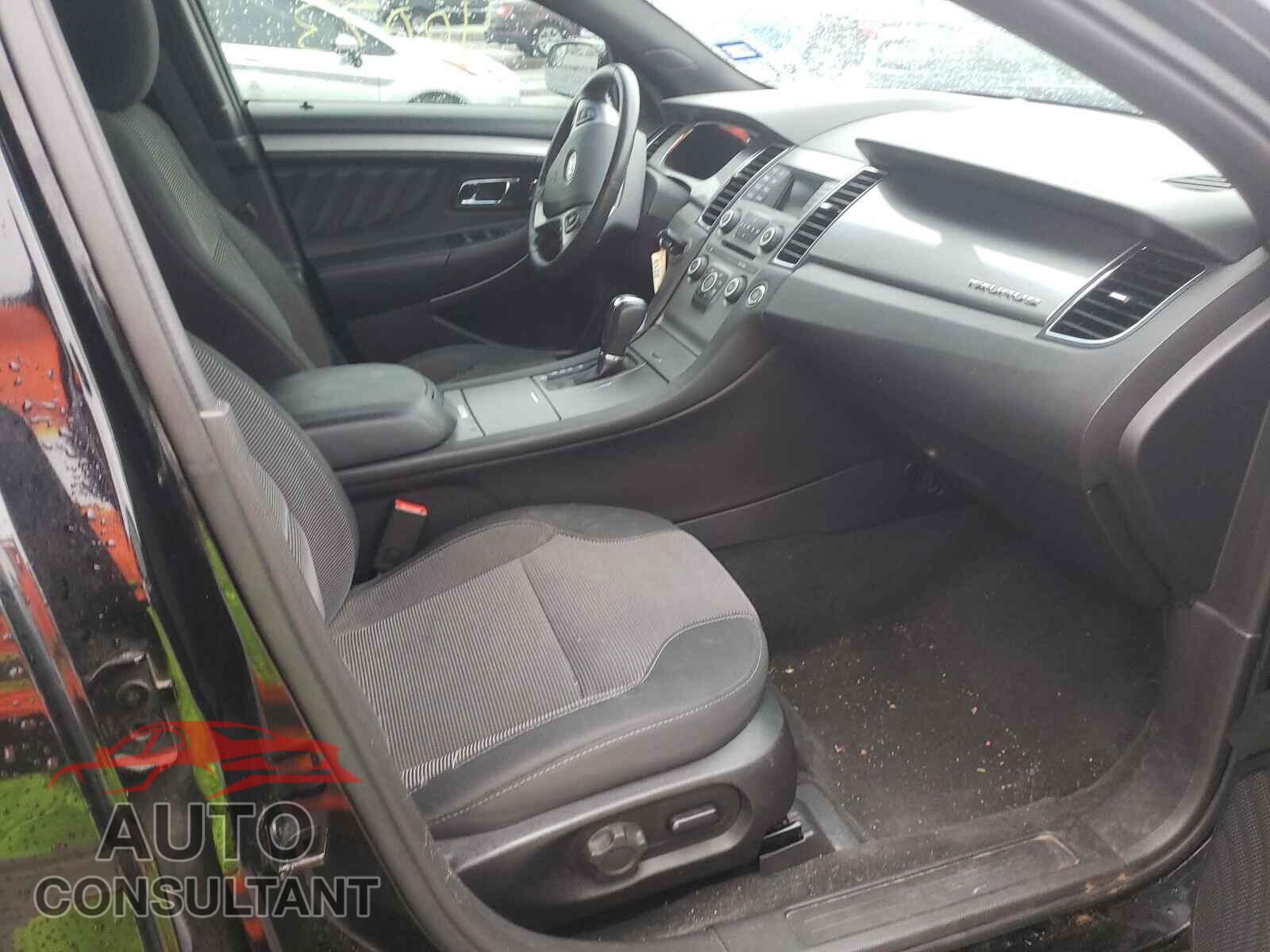 FORD TAURUS 2017 - 1FAHP2E89HG127718