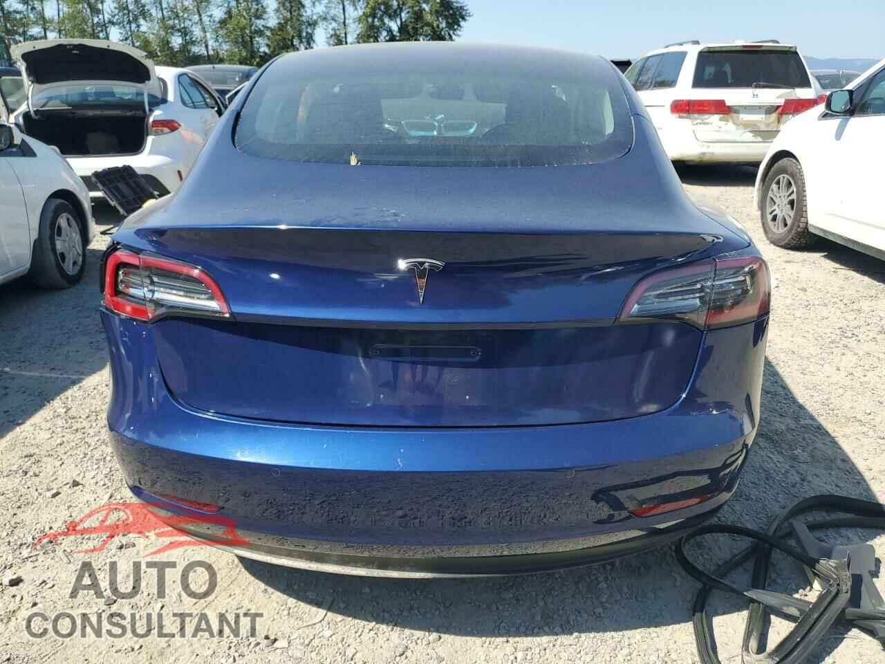 TESLA MODEL 3 2022 - 5YJ3E1EA0NF289668