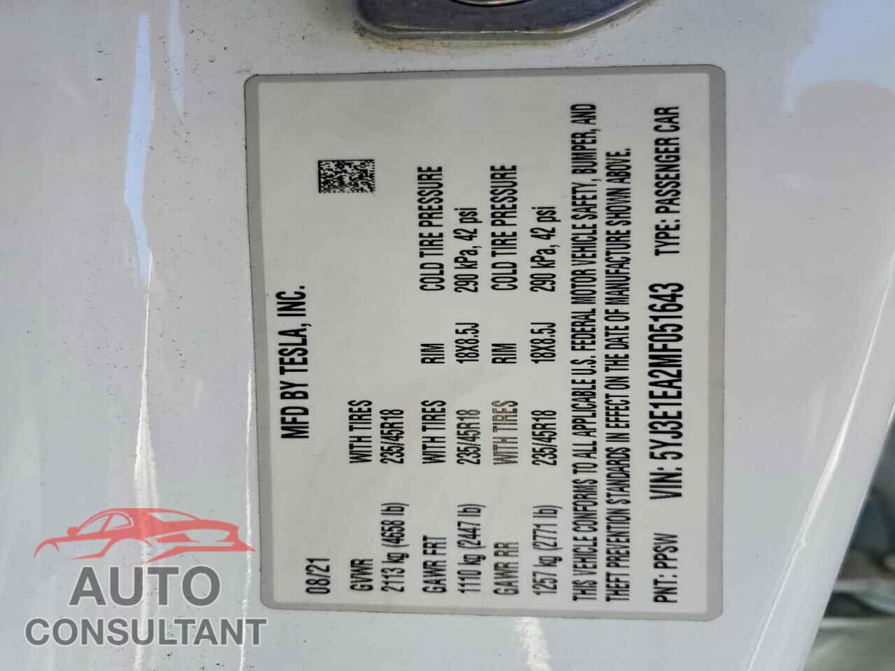 TESLA MODEL 3 2021 - 5YJ3E1EA2MF051643
