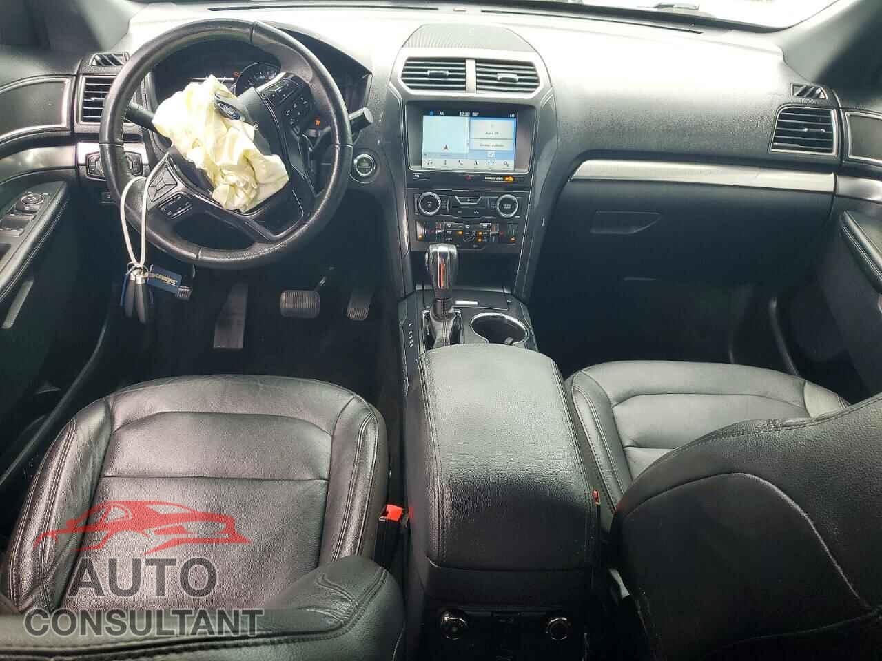 FORD EXPLORER 2018 - 1FM5K8D89JGB98242