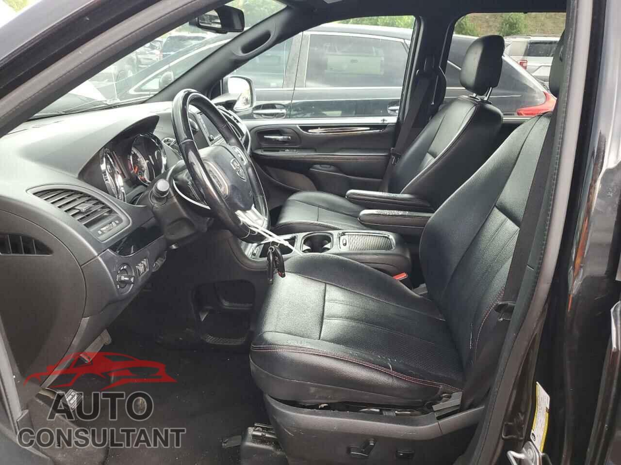 DODGE CARAVAN 2018 - 2C4RDGEG9JR220030