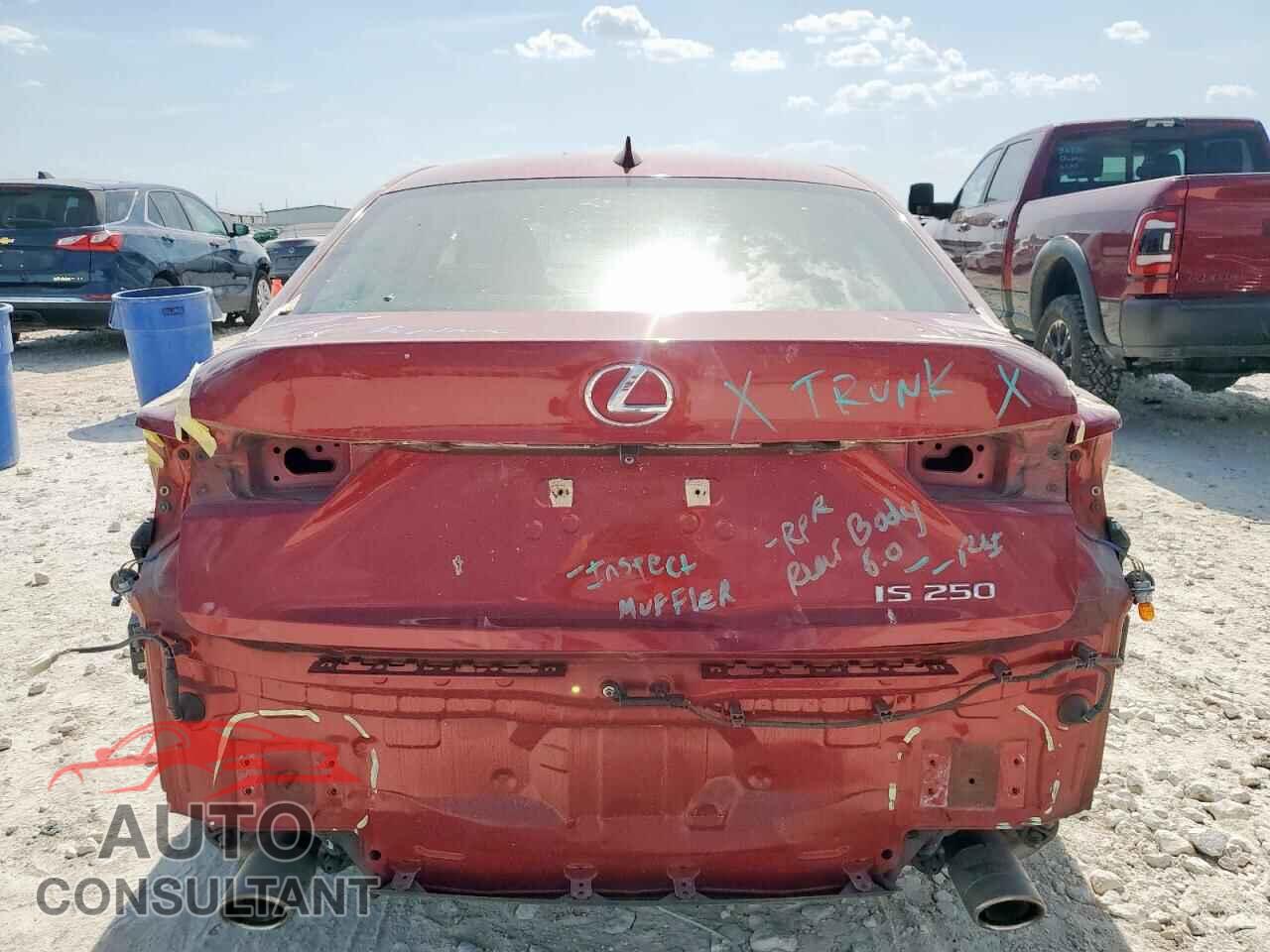 LEXUS IS 2014 - JTHBF1D28E5032356
