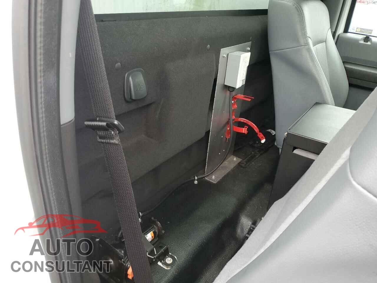 FORD F250 2013 - 1FTBF2B69DEB31070