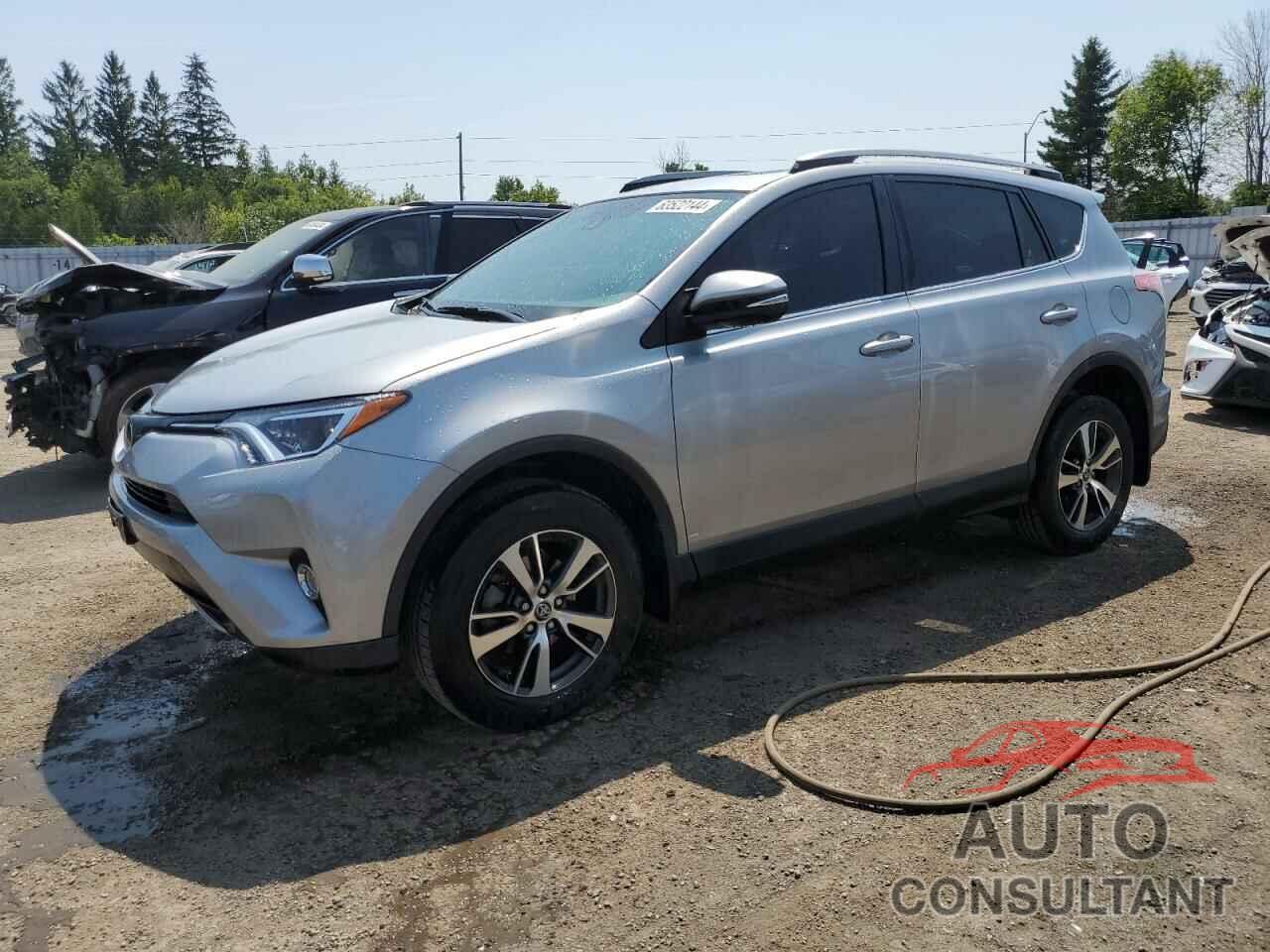 TOYOTA RAV4 2018 - 2T3WFREV9JW500303