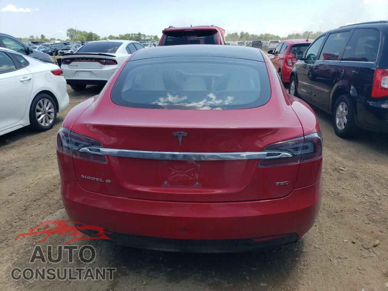 TESLA MODEL S 2018 - 5YJSA1E23JF272535
