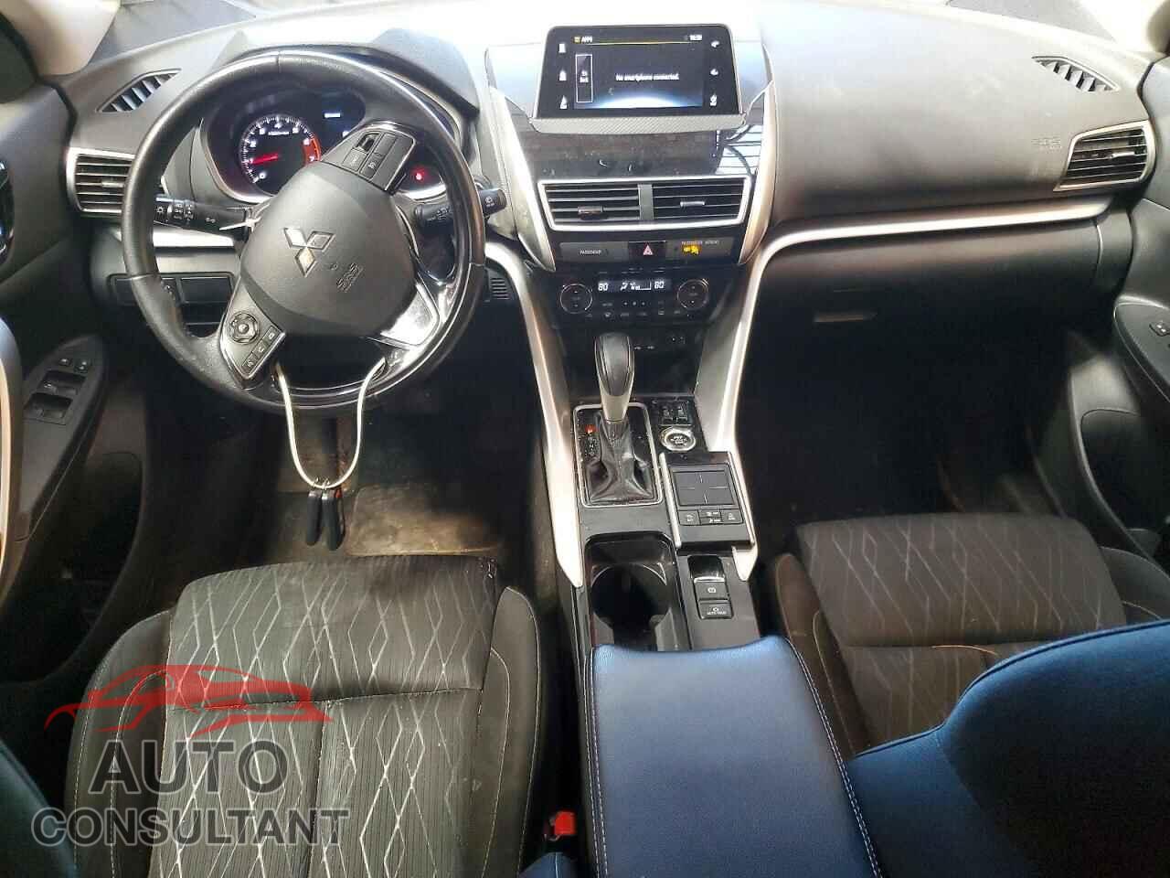 MITSUBISHI ECLIPSE 2019 - JA4AT5AA0KZ052902
