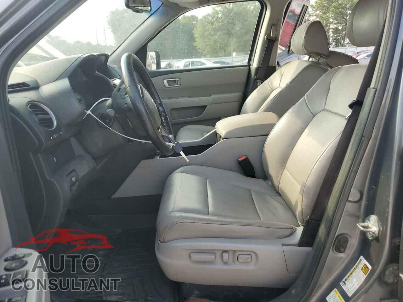 HONDA PILOT 2013 - 5FNYF3H57DB015959