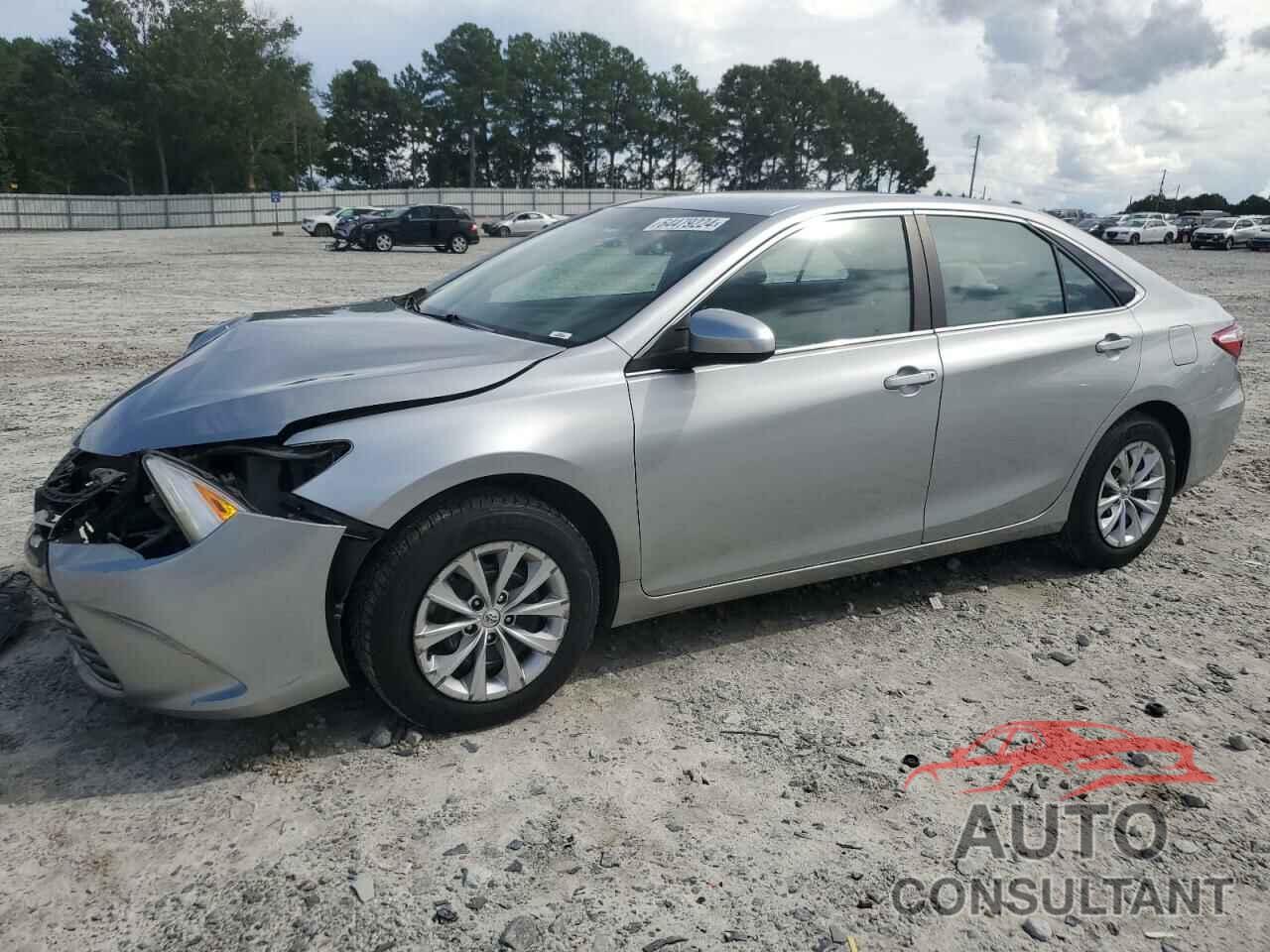 TOYOTA CAMRY 2016 - 4T4BF1FK5GR546304