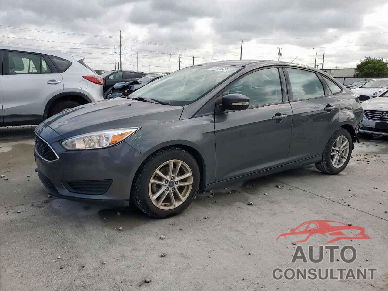 FORD FOCUS 2017 - 1FADP3F24HL325791
