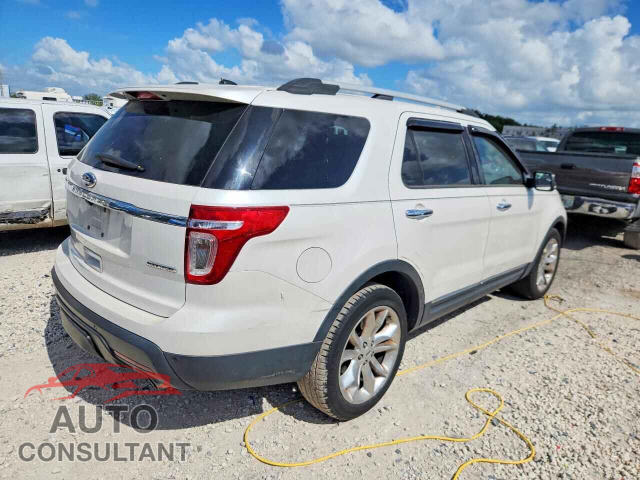 FORD EXPLORER 2013 - 1FM5K7D81DGA10487