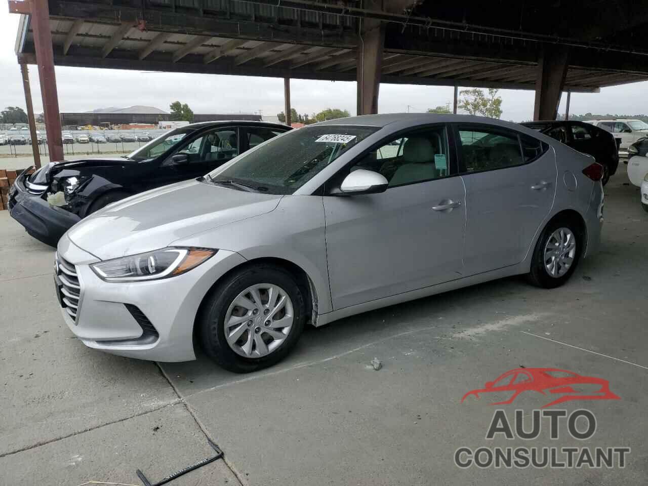 HYUNDAI ELANTRA 2018 - 5NPD84LF7JH214702