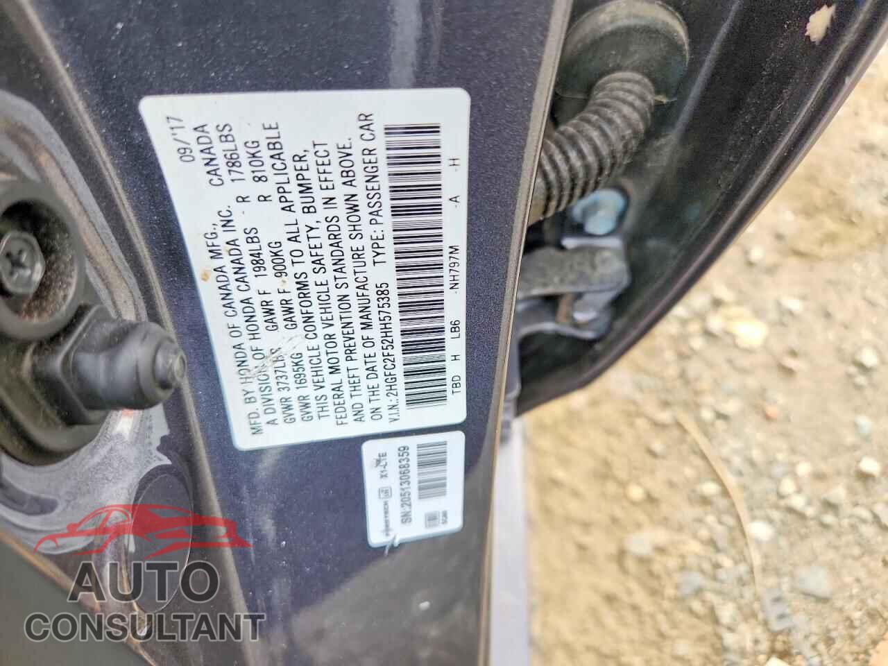 HONDA CIVIC 2017 - 2HGFC2F52HH575385
