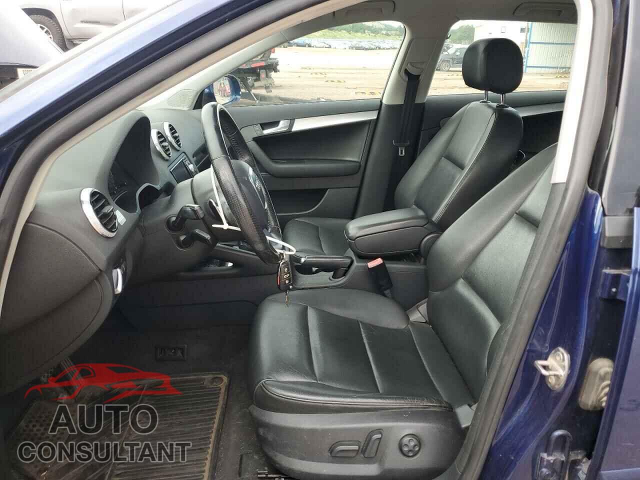 AUDI A3 2012 - WAUKJAFM9CA074017