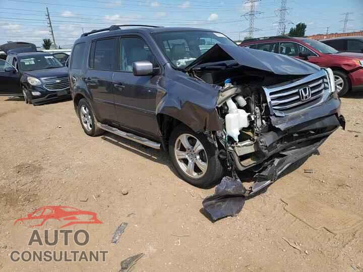 HONDA PILOT 2015 - 5FNYF4H52FB007745