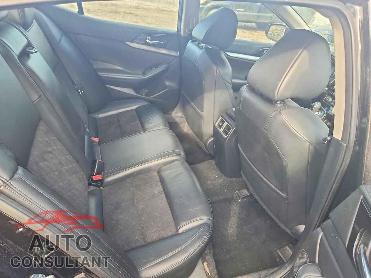 NISSAN MAXIMA 2017 - 1N4AA6AP1HC419880