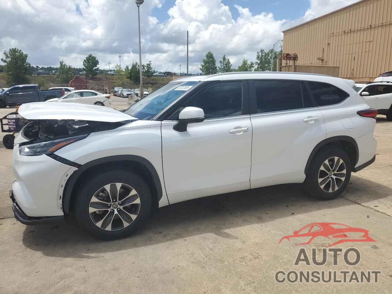 TOYOTA HIGHLANDER 2023 - 5TDKDRAH6PS040919