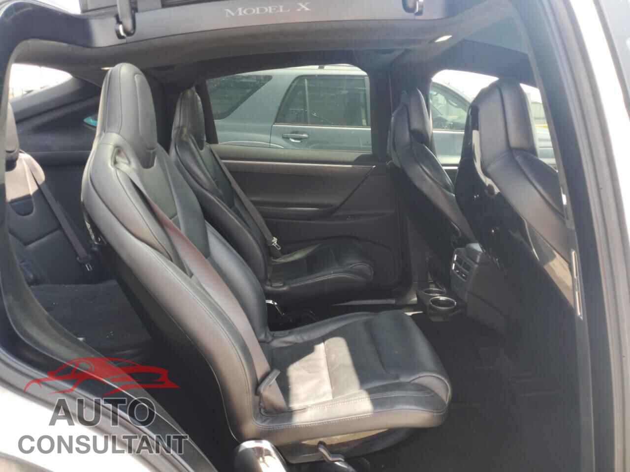 TESLA MODEL X 2017 - 5YJXCBE24HF044480