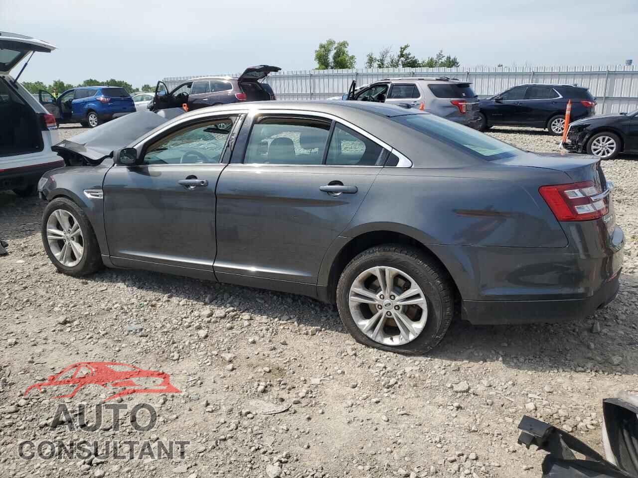 FORD TAURUS 2017 - 1FAHP2D81HG110882