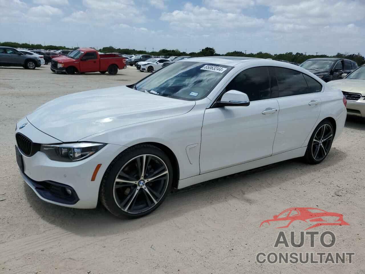 BMW 4 SERIES 2019 - WBA4J1C55KBM15881