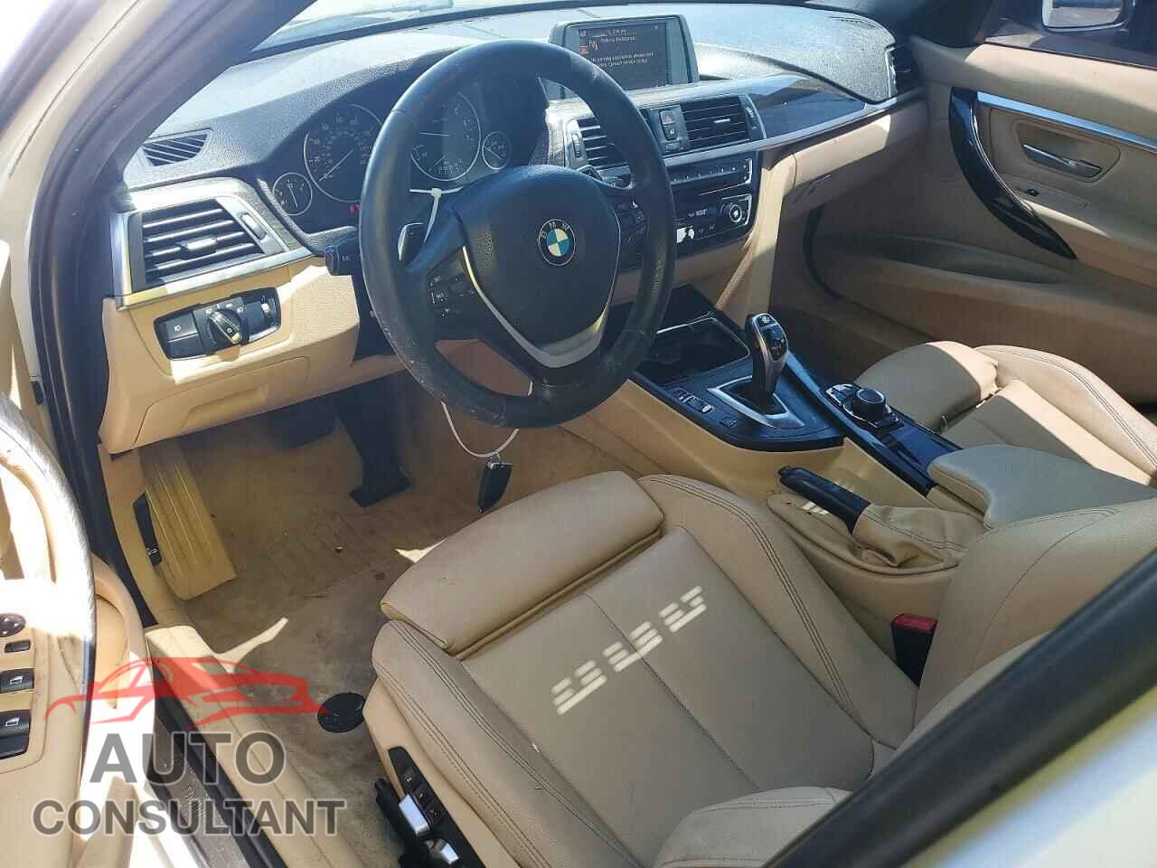 BMW 3 SERIES 2016 - WBA8E9G50GNU29322