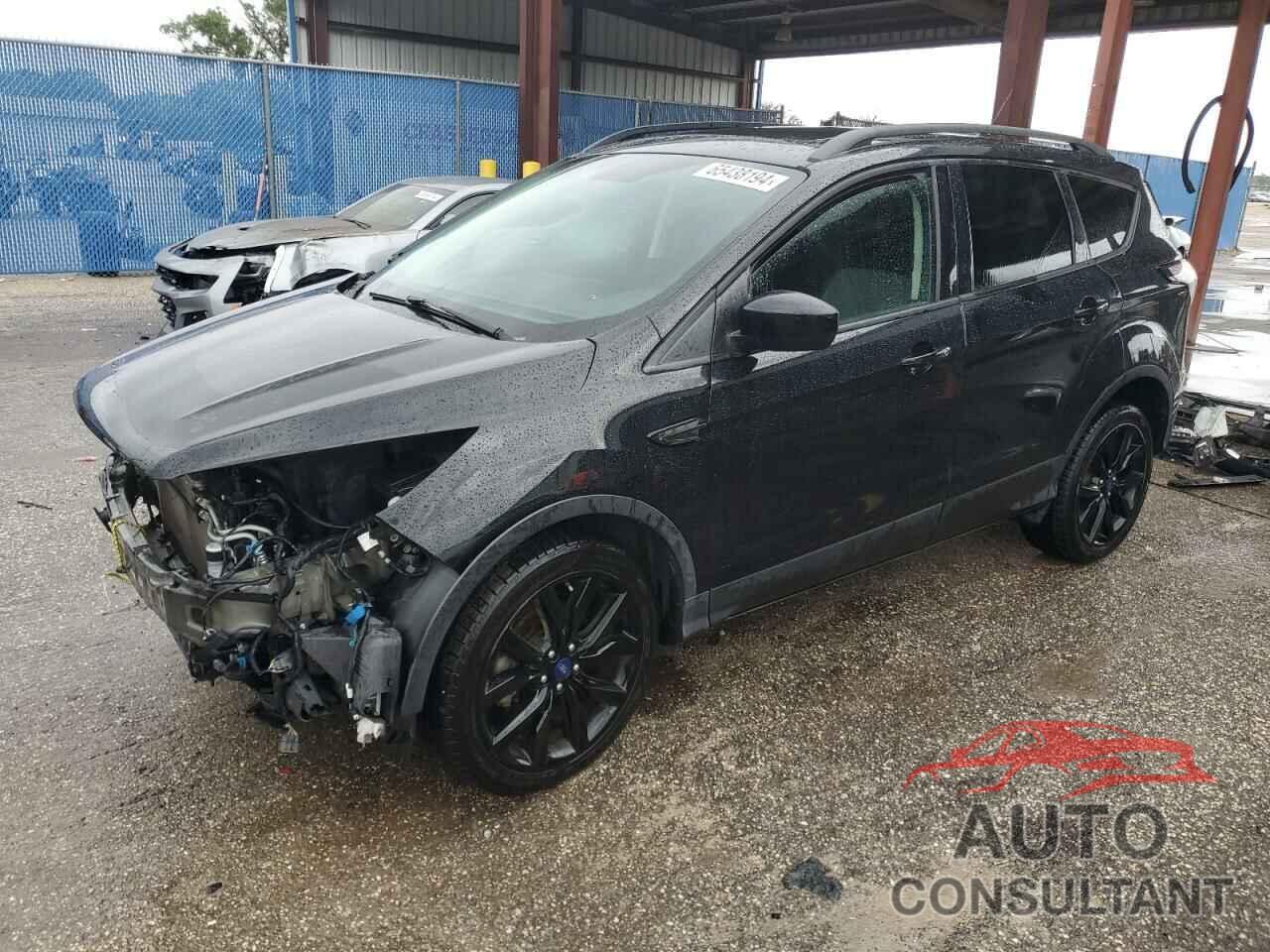 FORD ESCAPE 2018 - 1FMCU0GD6JUB35032