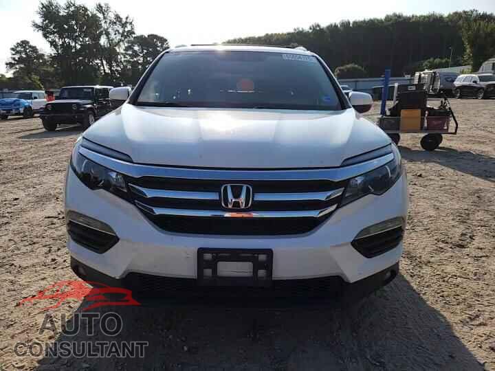 HONDA PILOT 2017 - 5FNYF5H55HB006484