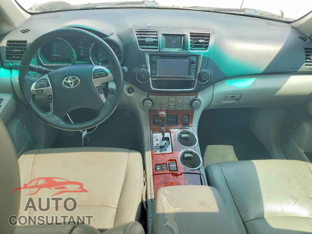 TOYOTA HIGHLANDER 2013 - 5TDDK3EH8DS276375