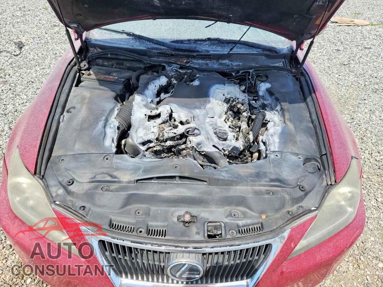 LEXUS IS 2012 - JTHBF5C21C5171282