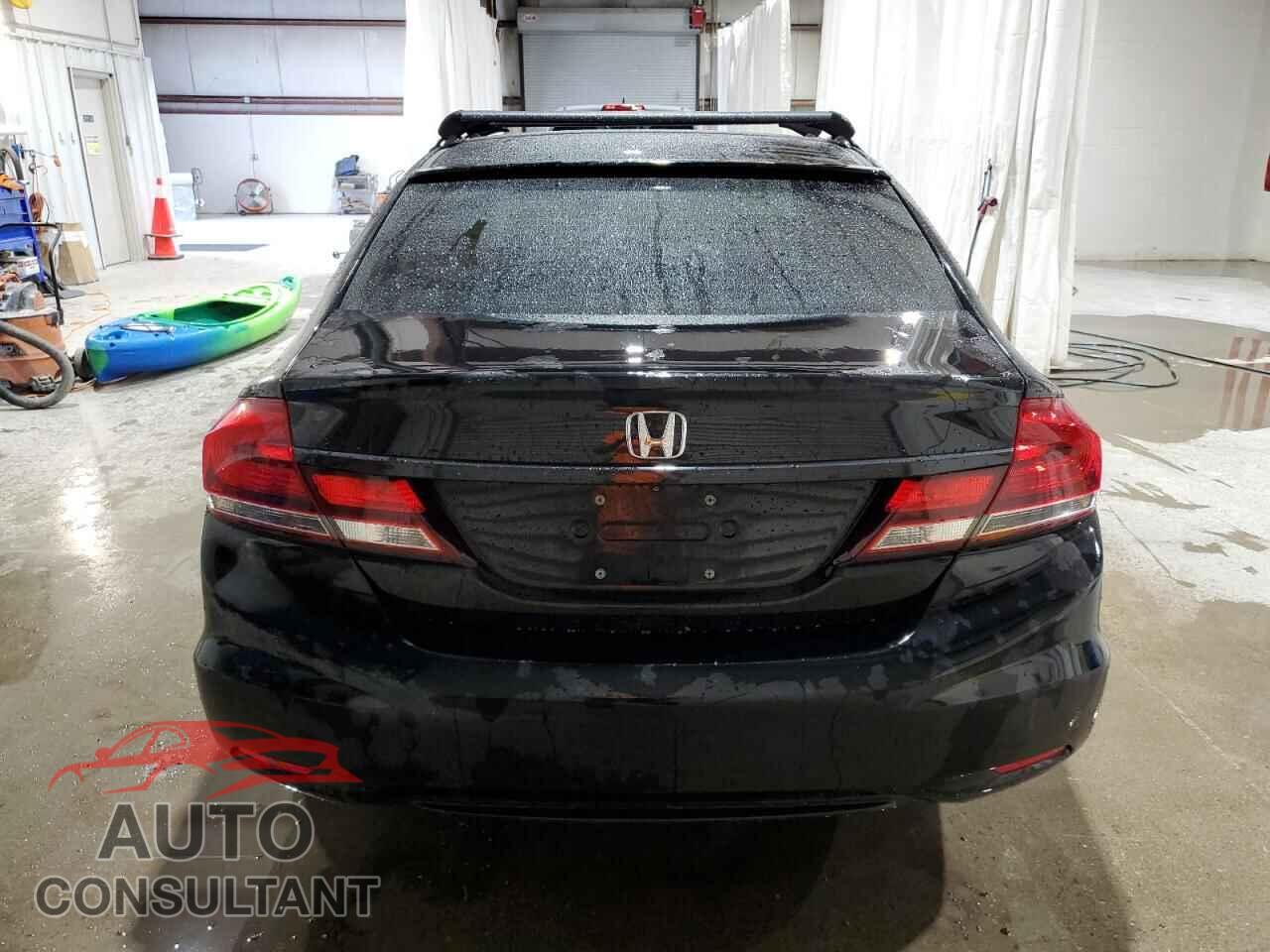 HONDA CIVIC 2014 - 19XFB2F55EE228111