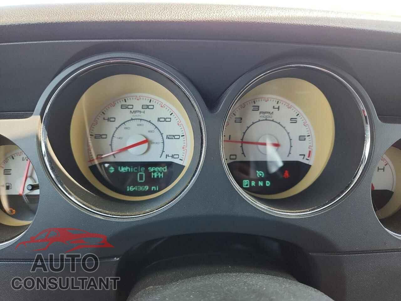 DODGE CHALLENGER 2013 - 2C3CDYAG4DH695178
