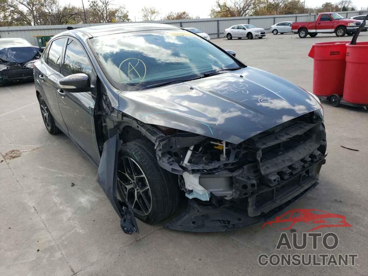 FORD FOCUS 2017 - 1FADP3H21HL204519