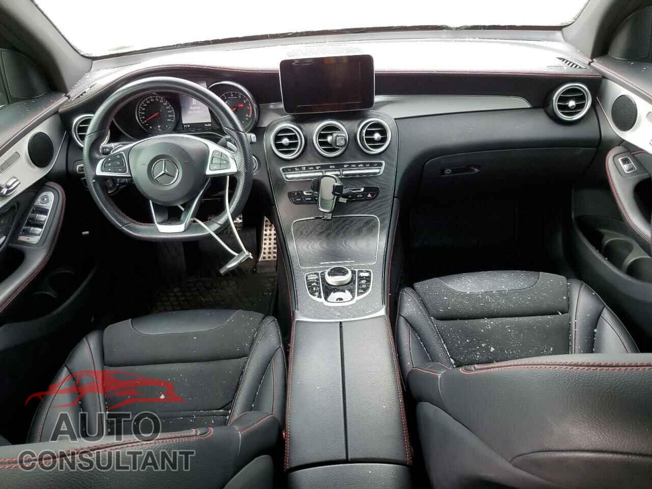 MERCEDES-BENZ GLC-CLASS 2019 - WDC0G6EB2KF585134