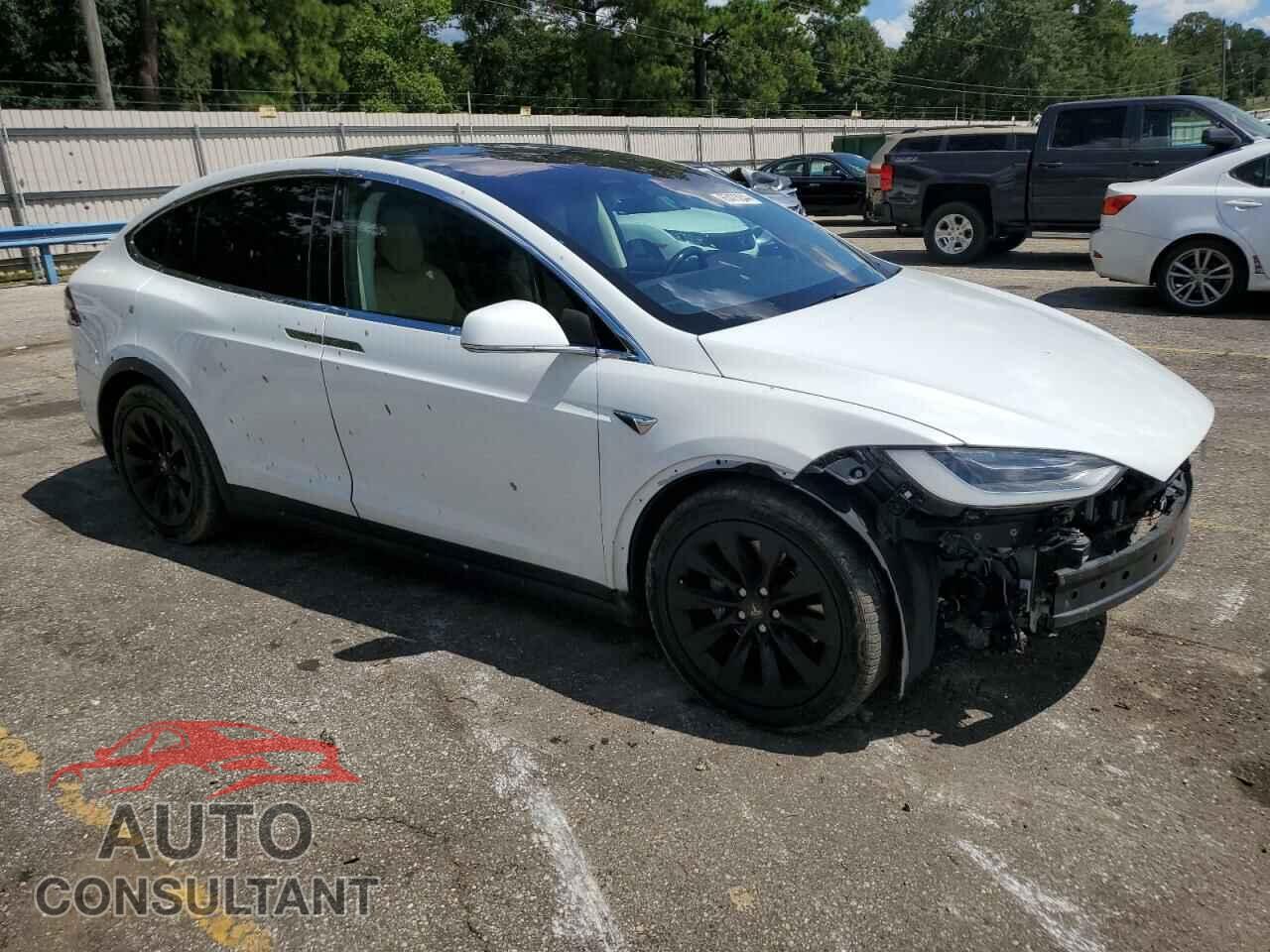 TESLA MODEL X 2017 - 5YJXCDE27HF049992