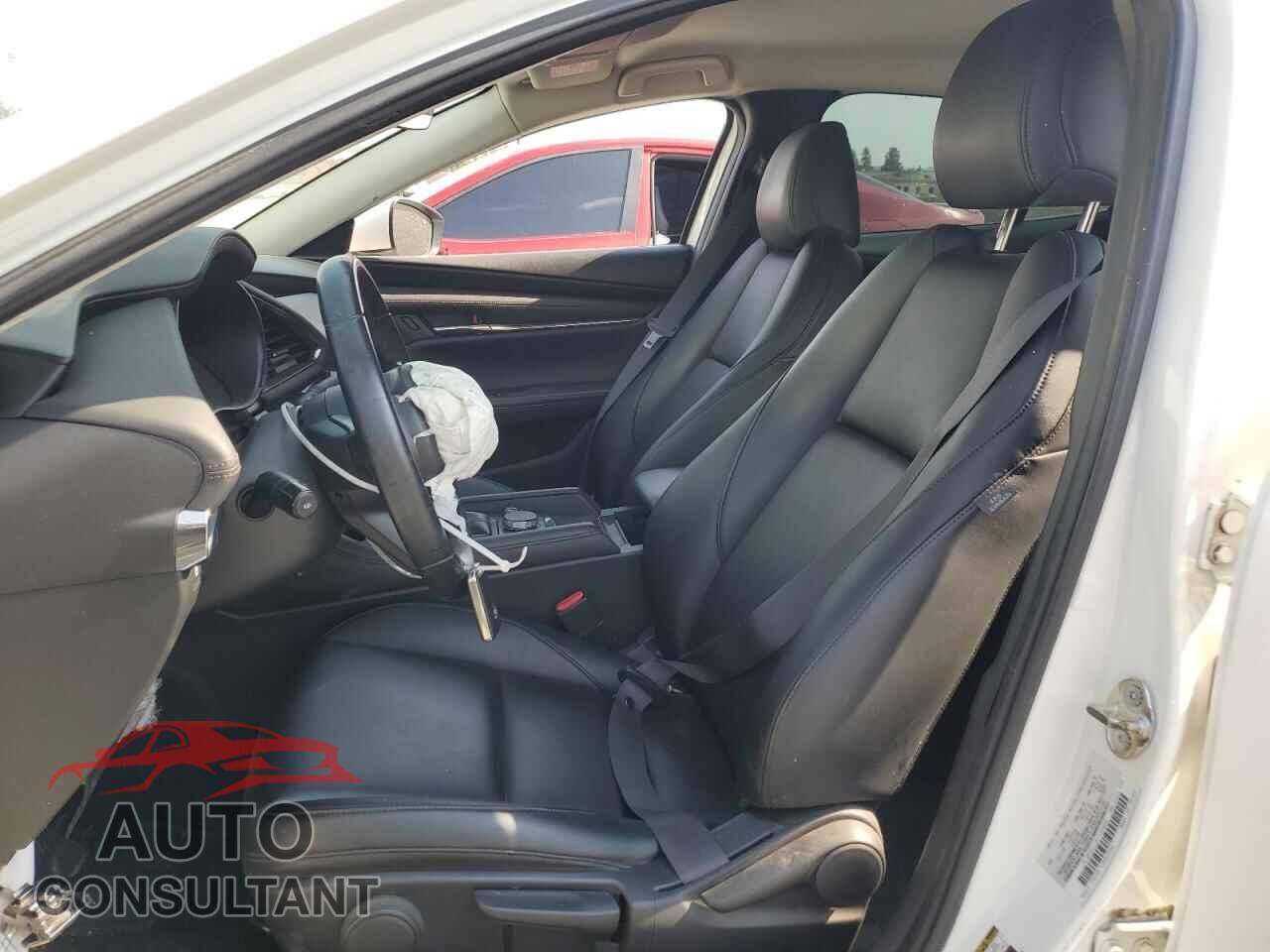 MAZDA 3 2019 - JM1BPACL4K1109820