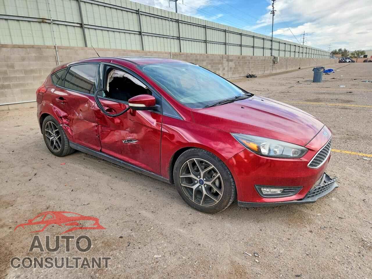 FORD FOCUS 2017 - 1FADP3M28HL219637