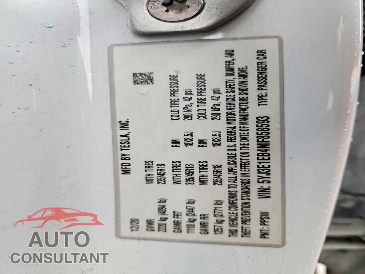 TESLA MODEL 3 2021 - 5YJ3E1EB4MF858593