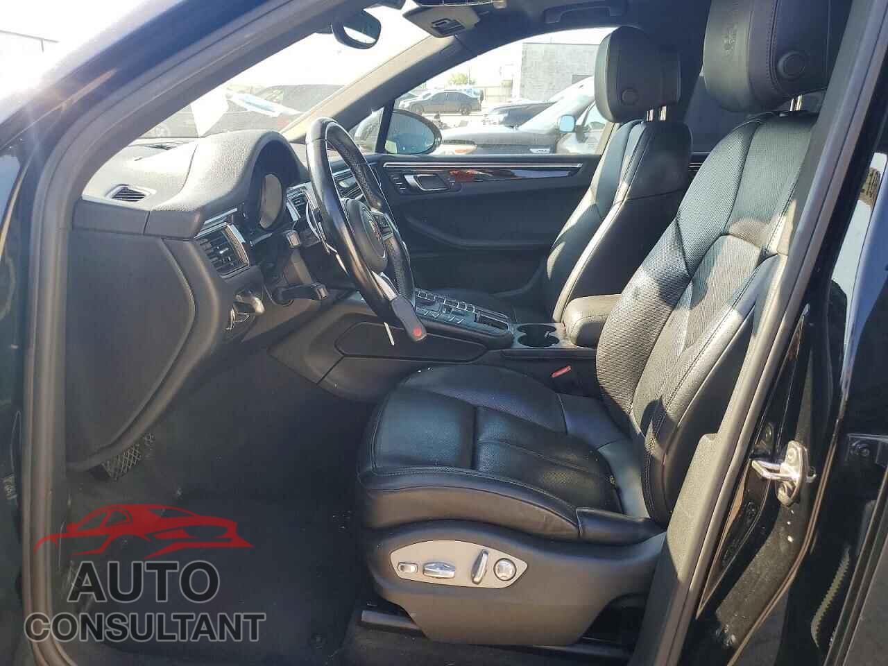PORSCHE MACAN 2017 - WP1AA2A58HLB05997