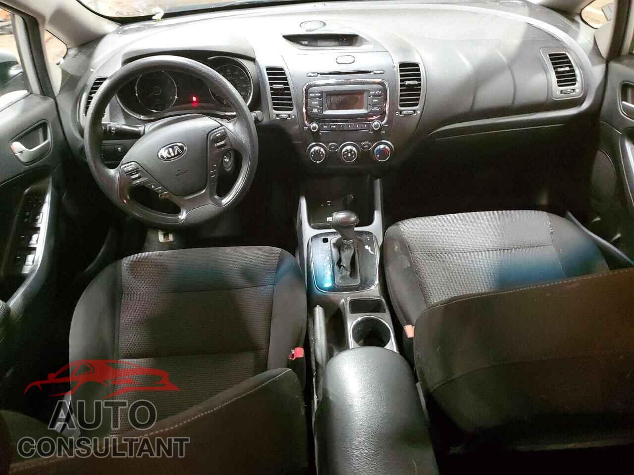 KIA FORTE 2017 - 3KPFK4A70HE107060