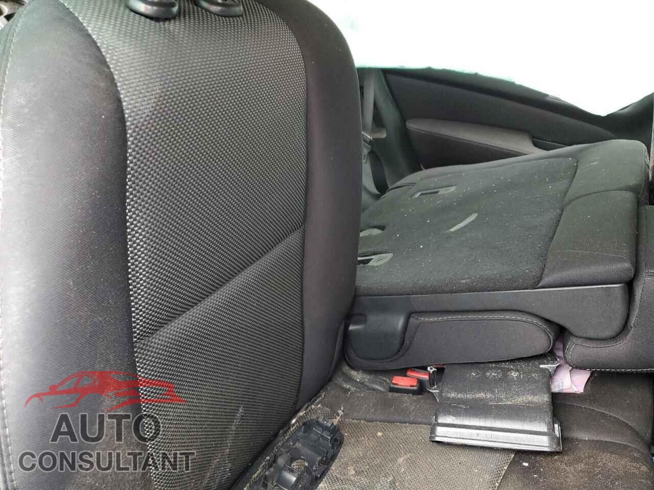 NISSAN PATHFINDER 2017 - 5N1DR2MM3HC637602