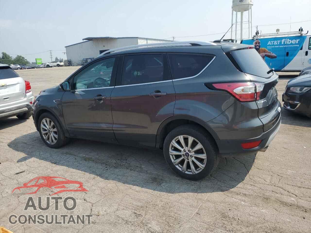 FORD ESCAPE 2017 - 1FMCU0J93HUE66519