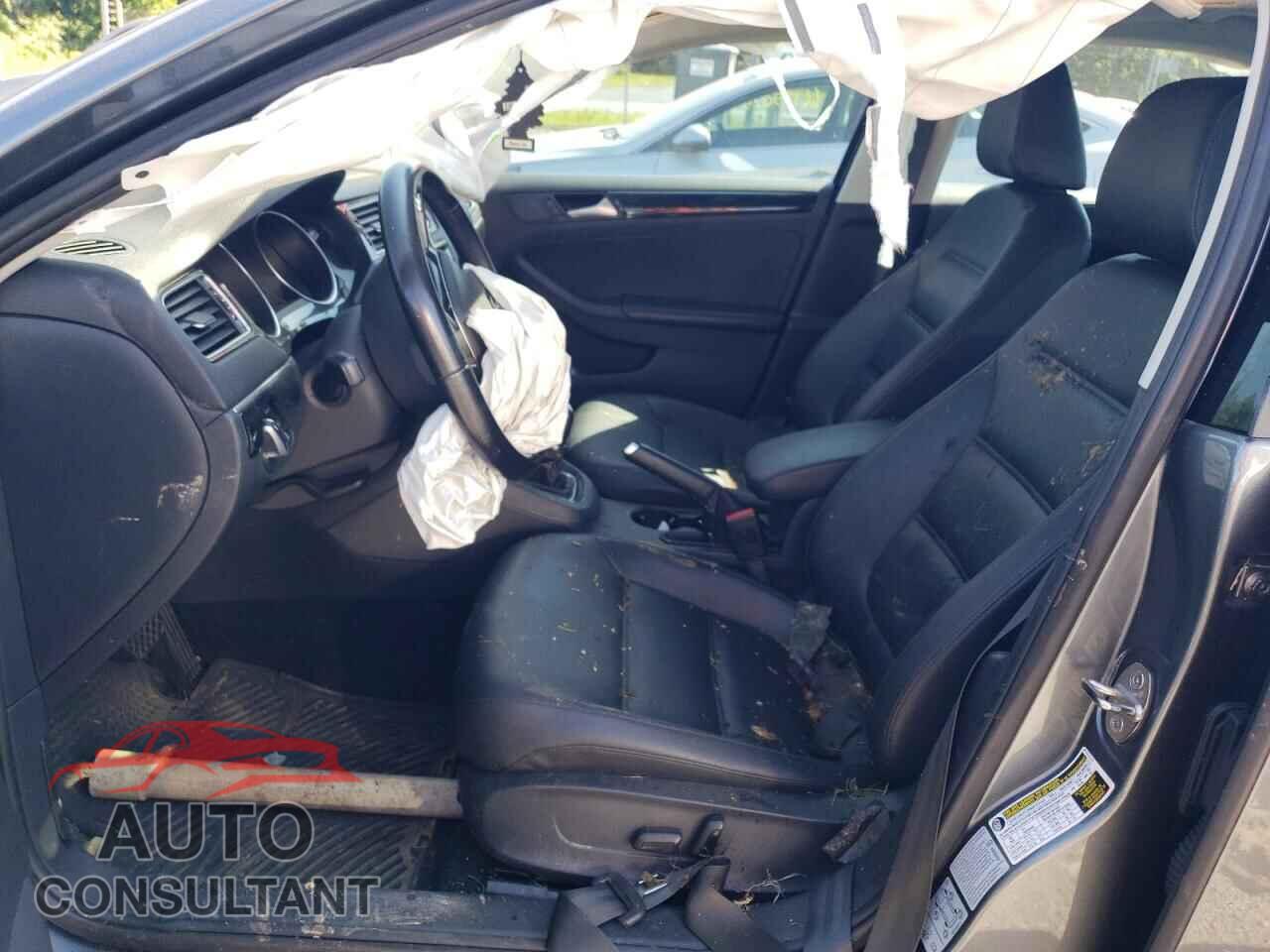VOLKSWAGEN JETTA 2017 - 3VWL17AJ4HM394909