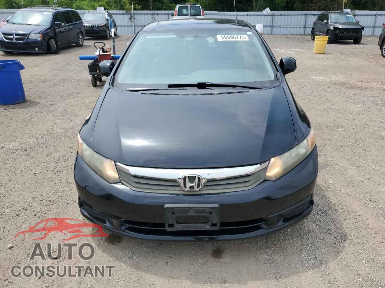 HONDA CIVIC 2012 - 2HGFB2F53CH108181