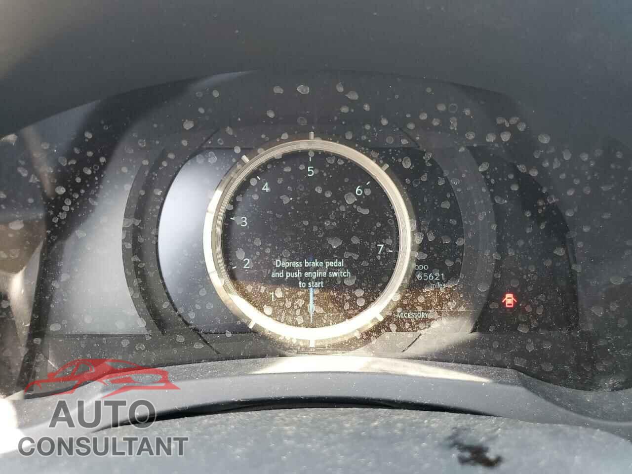 LEXUS IS 2016 - JTHBA1D29G5020914